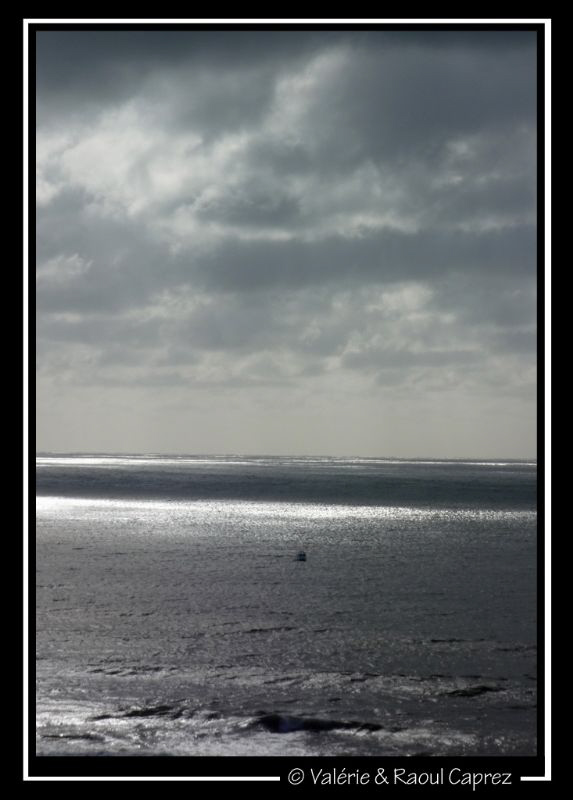 Bad weather gives nice lighting atmosphere (Shelly beach). by Raoul Caprez 