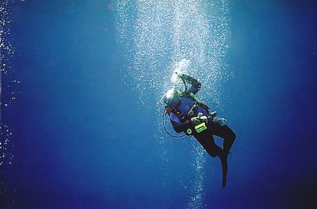 just a cool ascent diver was an instruction in tech diving by Michael Odonnell 