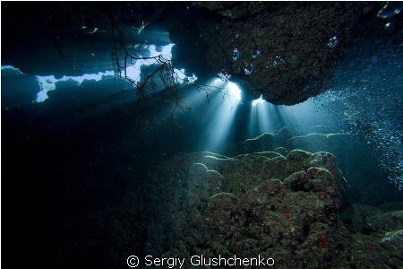Light by Sergiy Glushchenko 