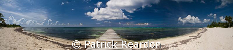 180〫panorama near Conch Point, Grand Cayman.  Great views... by Patrick Reardon 
