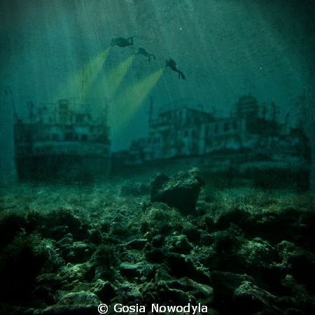 ... The divers have finally found what they had been kook... by Gosia Nowodyla 