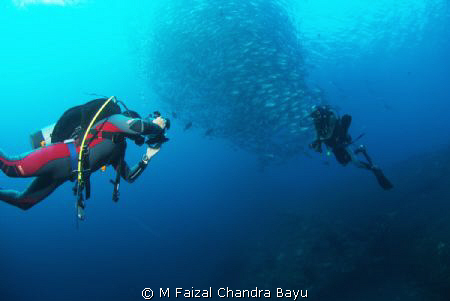 Liberty Wreck - Tulamben, Bali by M Faizal Chandra Bayu 