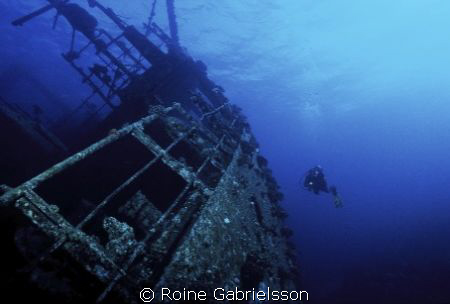 Wreck diving in the Red Sea. by Roine Gabrielsson 
