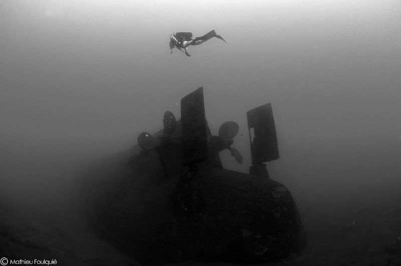 weightlessness by Mathieu Foulquié 