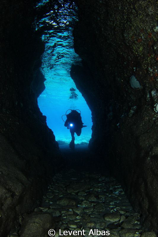 Hole by Levent Albas 