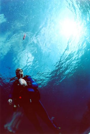 Palier de sécurité aux Maldives by Philippe Brunner 