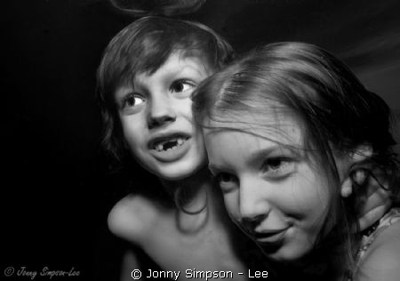 Nikon D2x with single strobe. by Jonny Simpson - Lee 