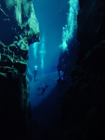 silfra iceland, nikonos 35mm by Christopher Hamilton 