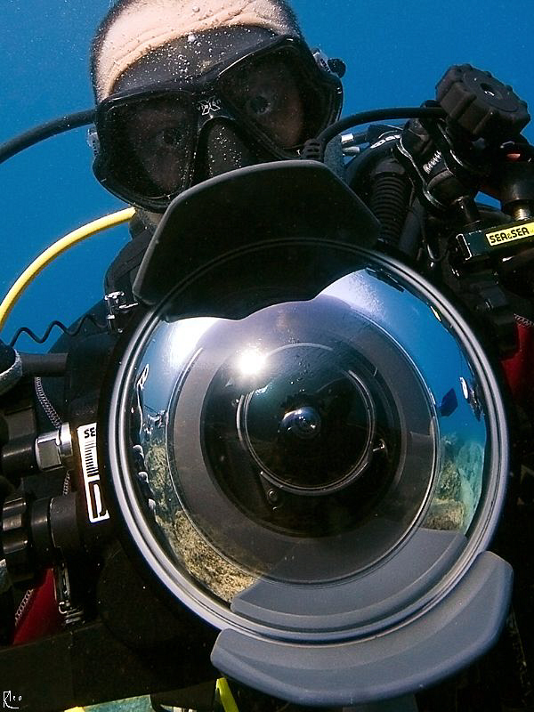 Domeport reflection games ;-) by Rico Besserdich 