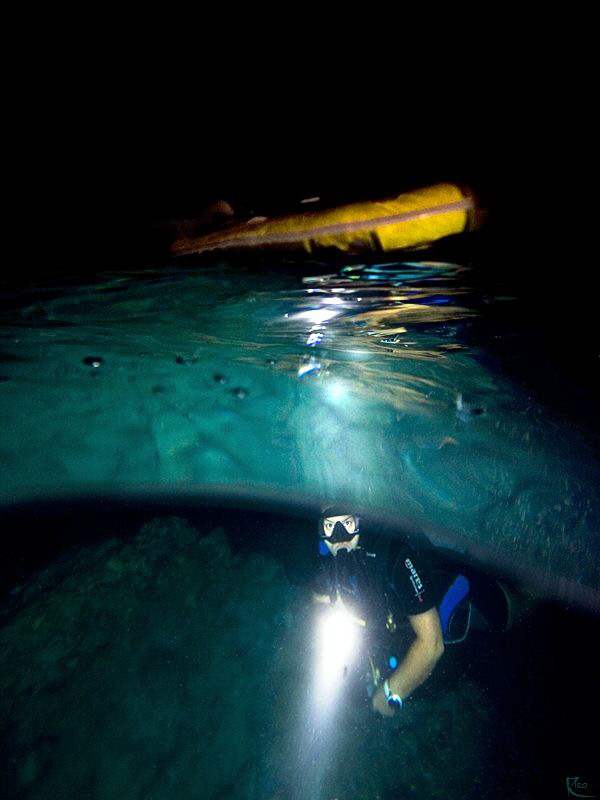 "Nightdive over/under" :-) by Rico Besserdich 