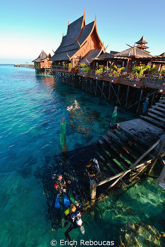 Paradise on stilts by Erich Reboucas 