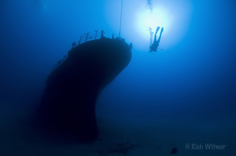 Oahu - Yo-257, WW2 US Navy refueling ship, intentionally ... by Richard Witmer 