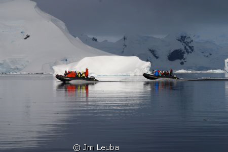 Visiting the ice country by Jm Leuba 