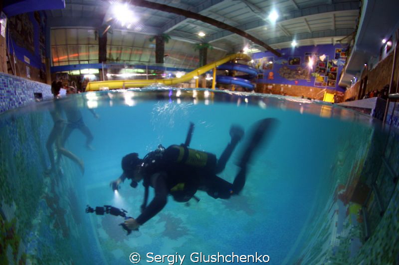 Evening pool by Sergiy Glushchenko 