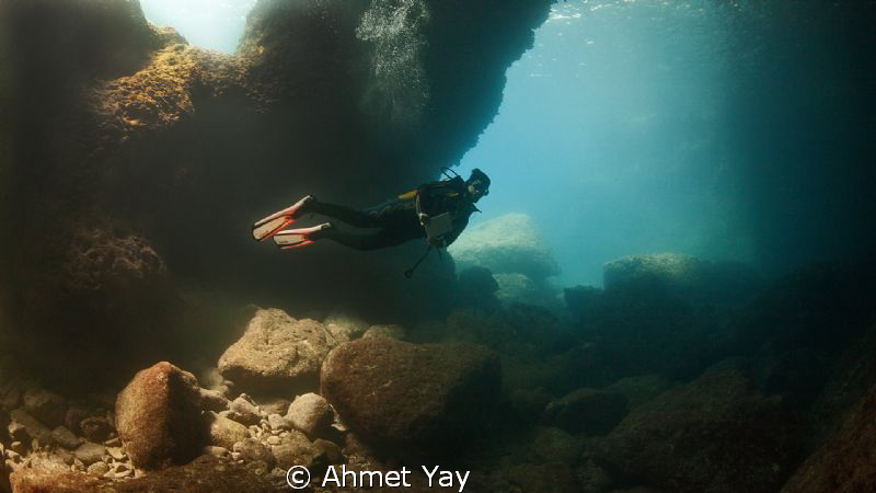 No strobe, no magic filter... Just white balance...:)

... by Ahmet Yay 