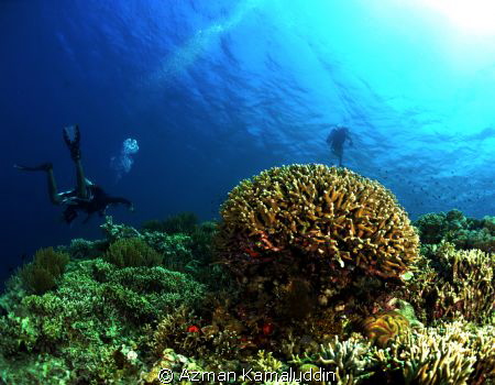Underwater Exploration by Azman Kamaluddin 