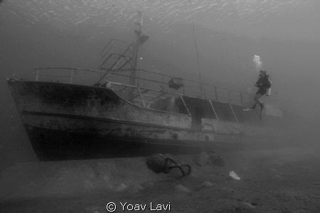 The sun boat by Yoav Lavi 