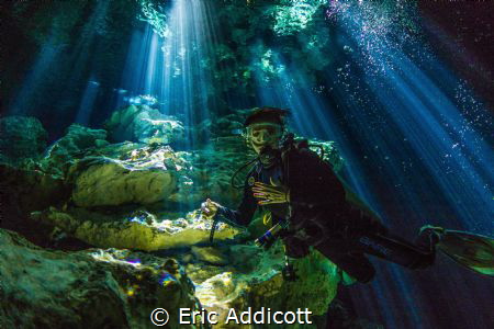 Entrance at Cenote Taj Maha by Eric Addicott 