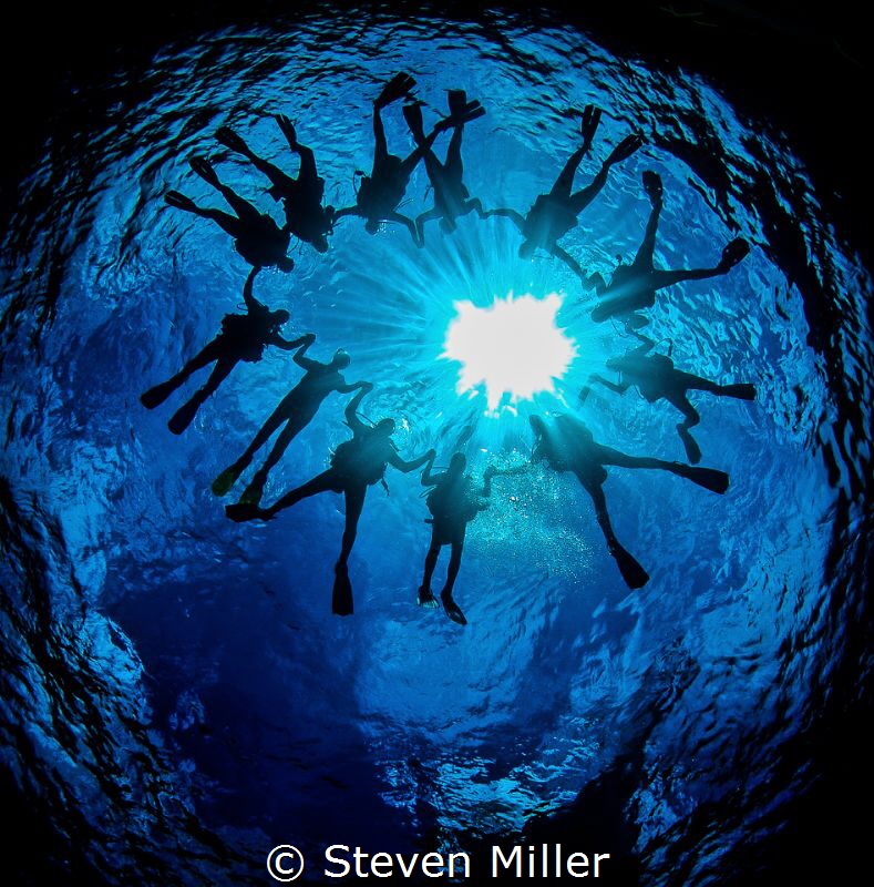 Group shot with a Tokina 10-17mm lens on a full frame 5D ... by Steven Miller 
