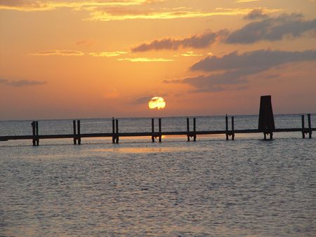 Roatan Sunrise-shot with Sony F707 by Dan Pearson 