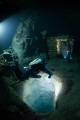Tuna-Hästberg mine diving in Sweden.
Two AGIR 500W LEDs and two 60W LED
